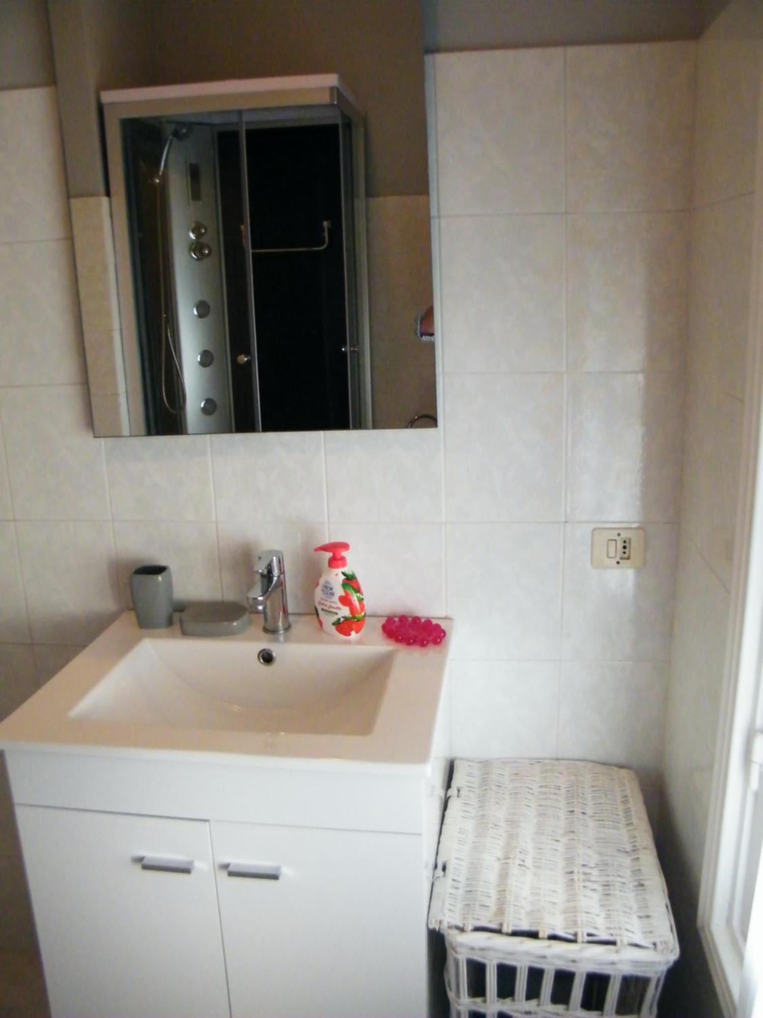 Appartamento Vacanze I Provenzali 보르디게라 객실 사진
