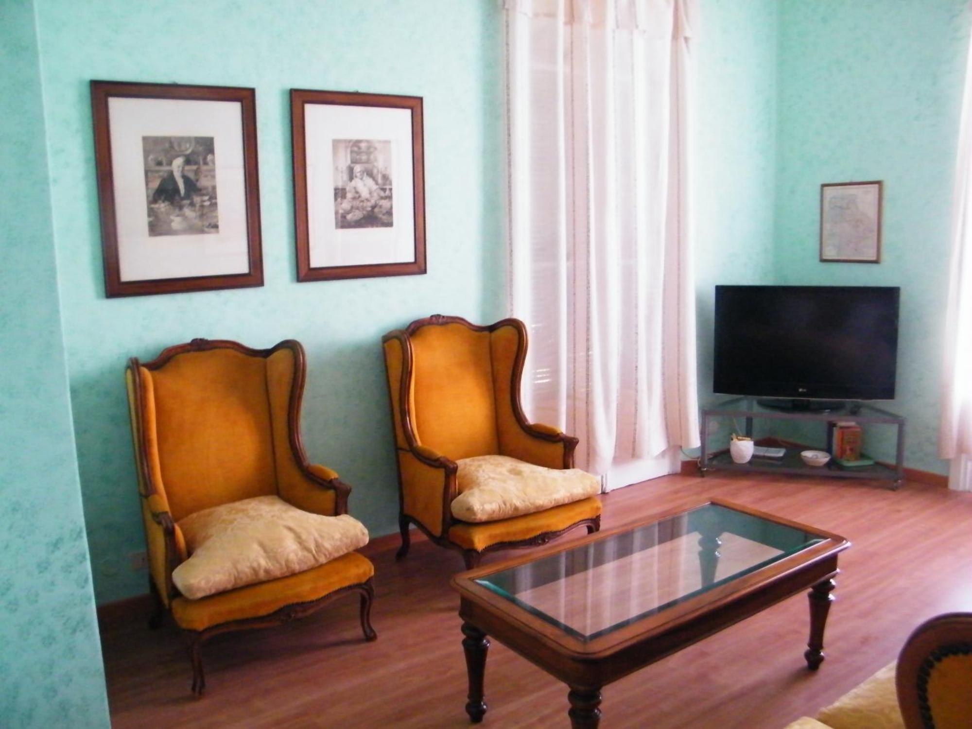 Appartamento Vacanze I Provenzali 보르디게라 객실 사진